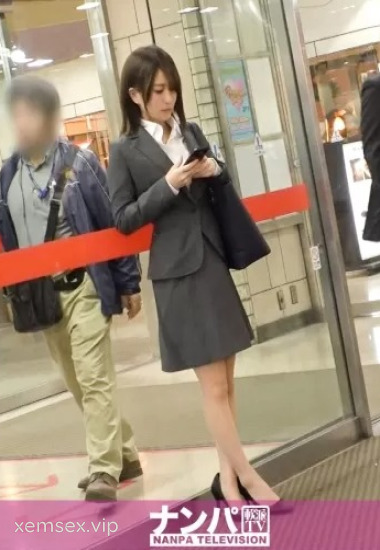 Mio Saki